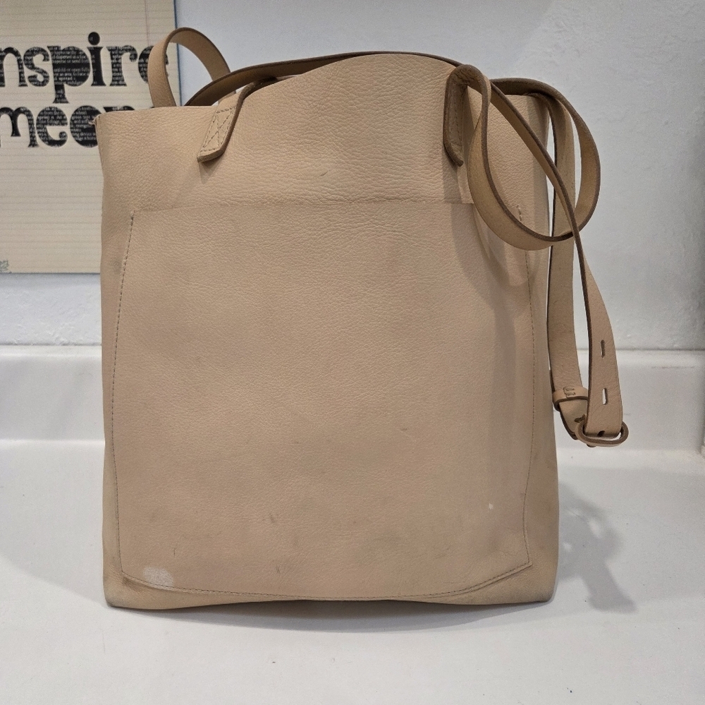 Madewell Tan Tote Bag with Leather Finish and Shoulder Straps